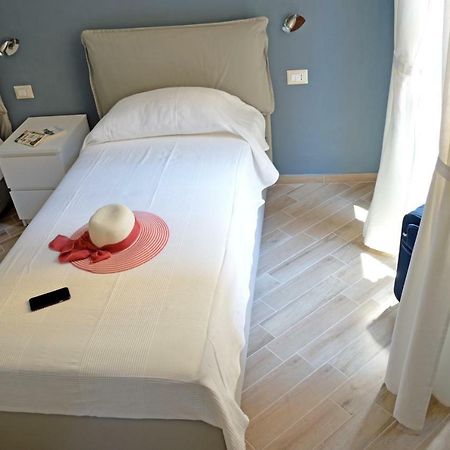 Colosshouse Guest House روما المظهر الخارجي الصورة