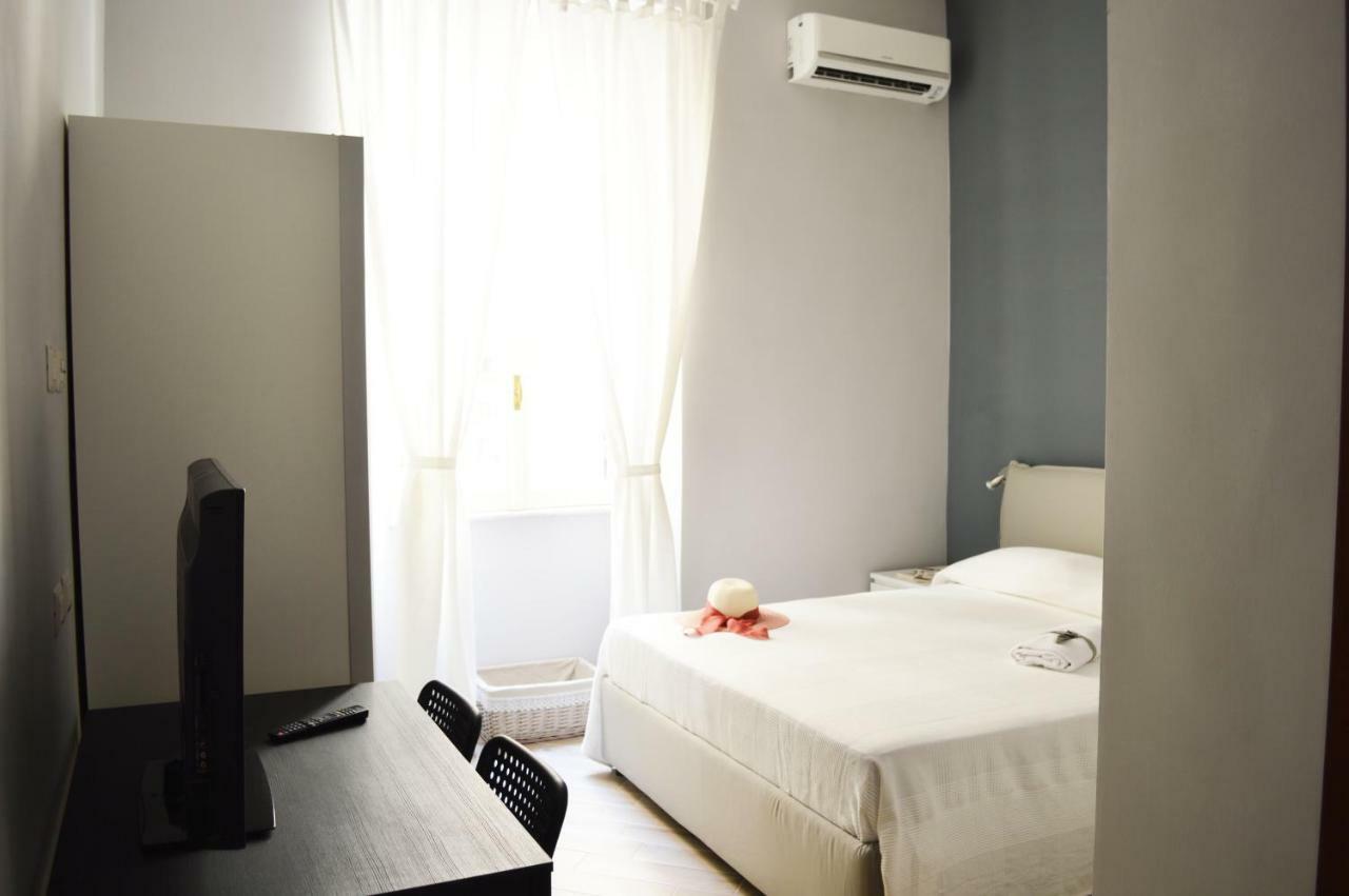Colosshouse Guest House روما المظهر الخارجي الصورة