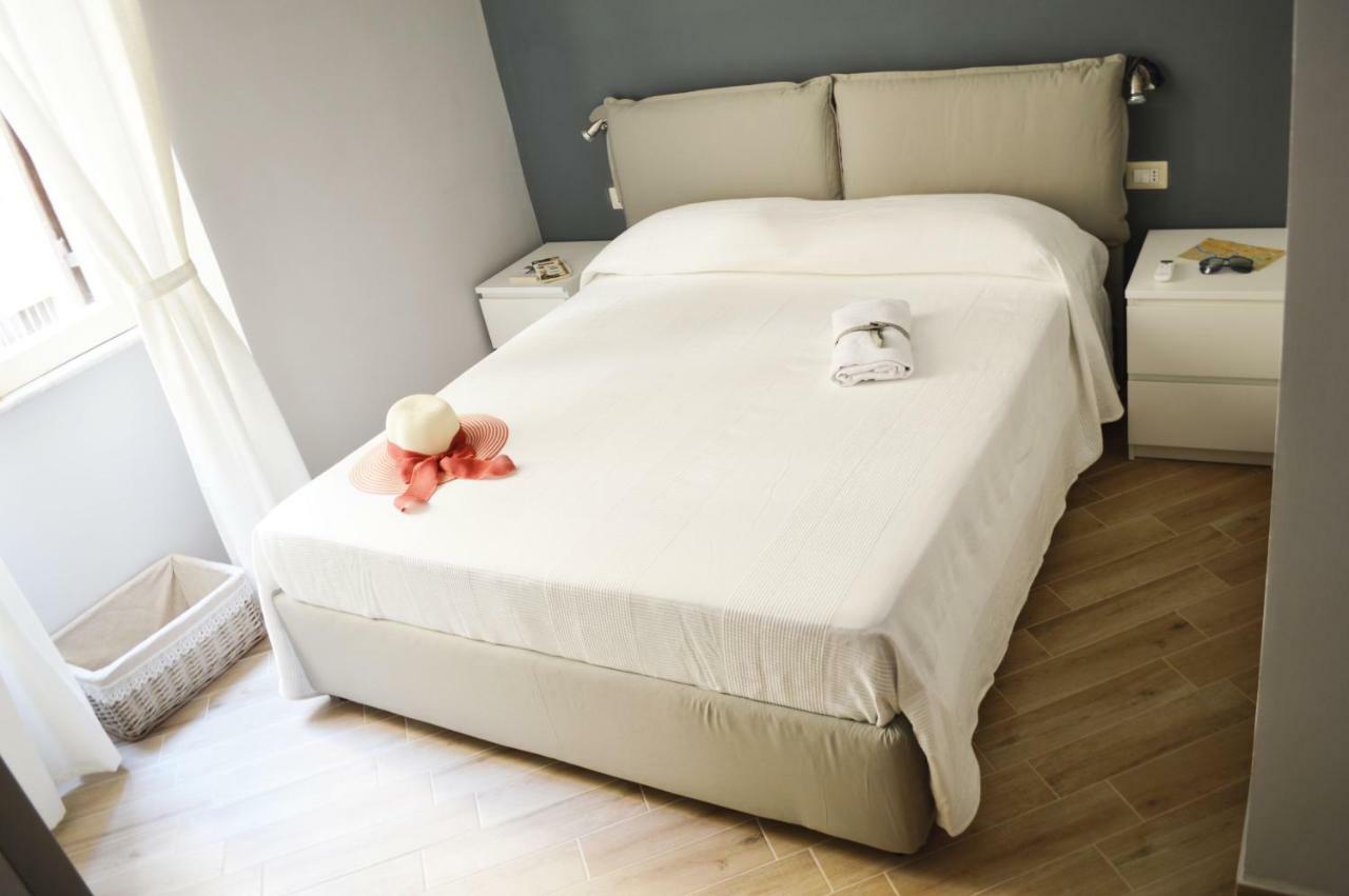 Colosshouse Guest House روما المظهر الخارجي الصورة